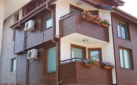 Dari Guest Rooms Стаи За Гости Дари